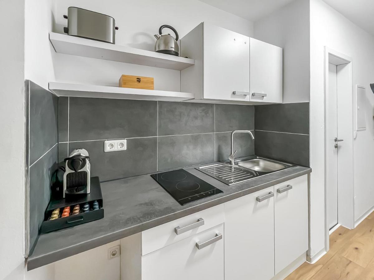 Moderne Studio Apartments In Nuernberg Luaran gambar